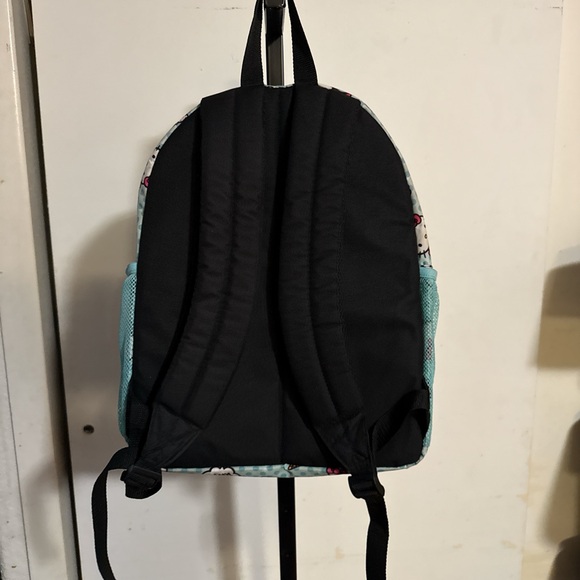 Hello Kitty Backpack - Picture 2 of 2